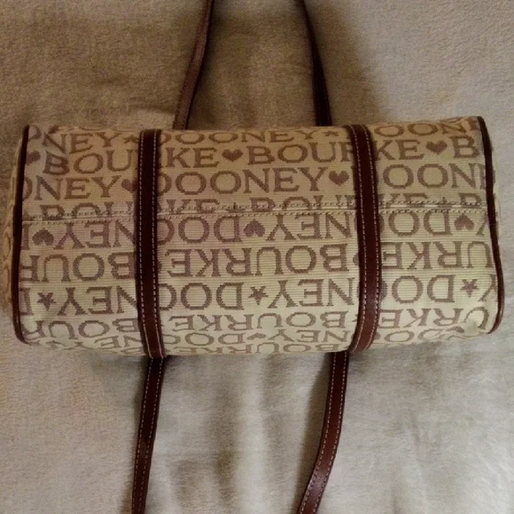 Dooney & Bourke Brown Logo Barrel Bag - Picture 8 of 16